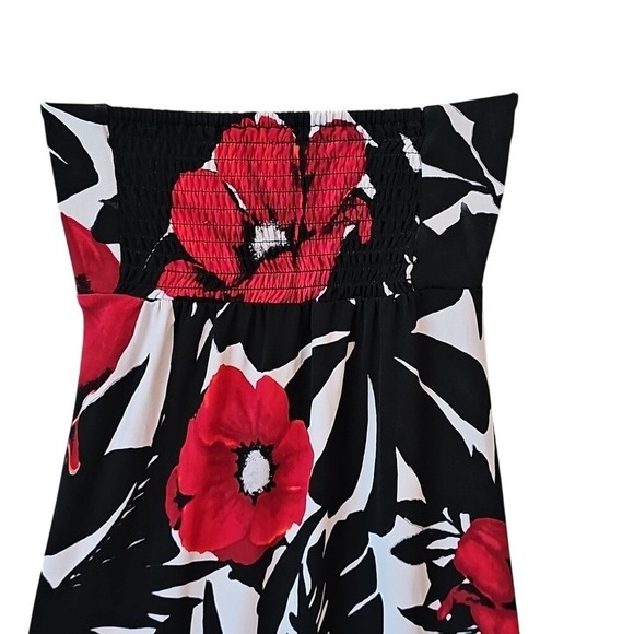 Floral Strapless Maxi Dress - Black and Red - Picture 3 of 4